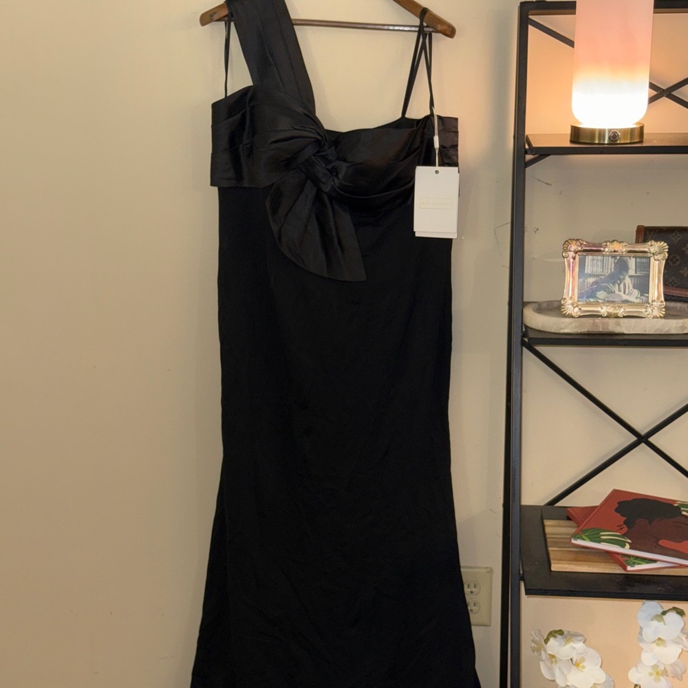 NWT Mac Duggal Black One-Shoulder Bow Gown Size 14 – Style 49547